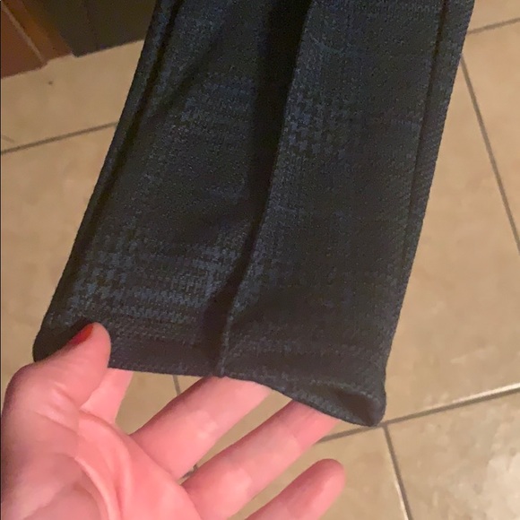 ***NWT*** Stretchy Houndstooth Pants - Picture 6 of 8
